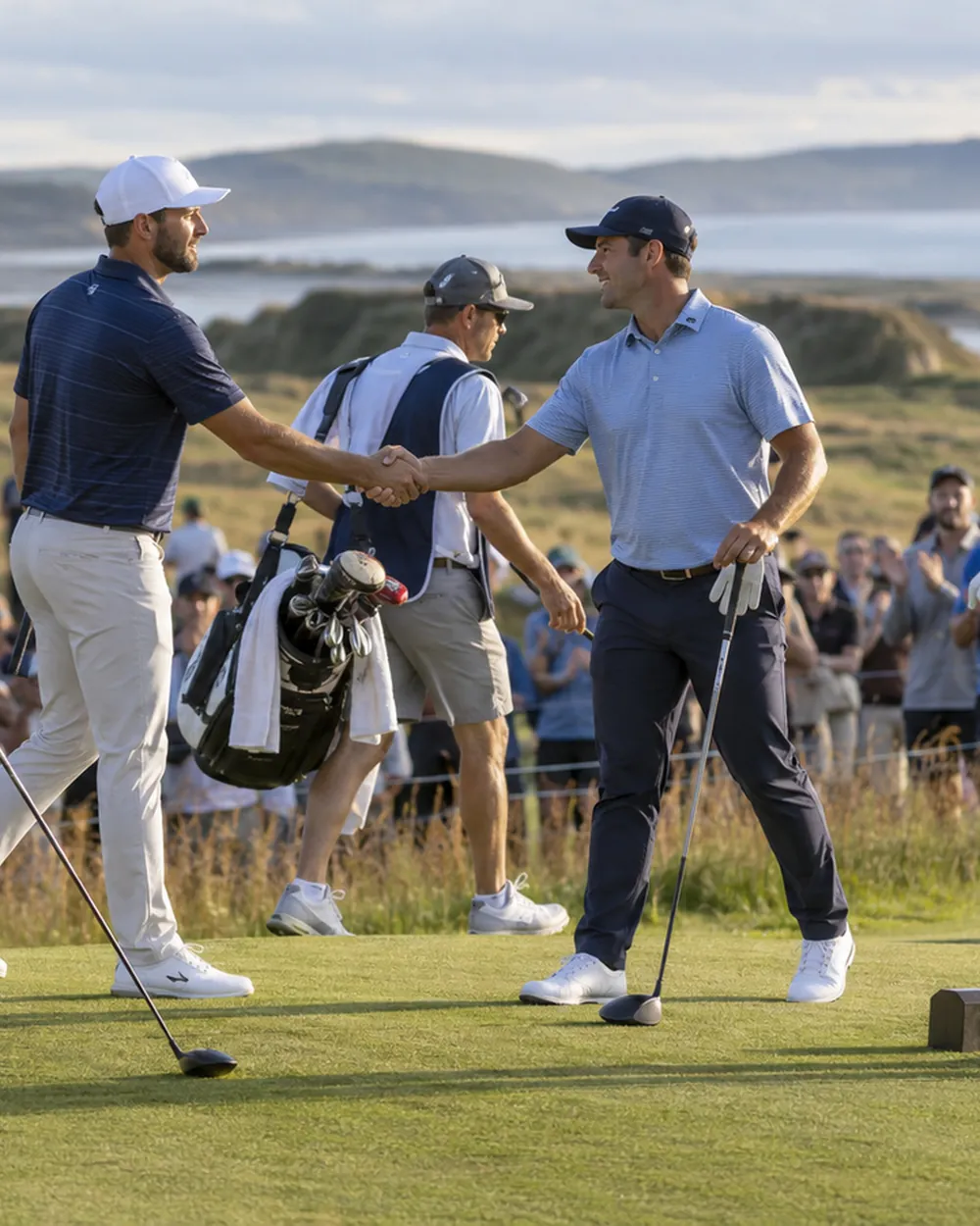 Professionally managed golf event